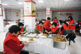 饺子送福，情暖冬至
